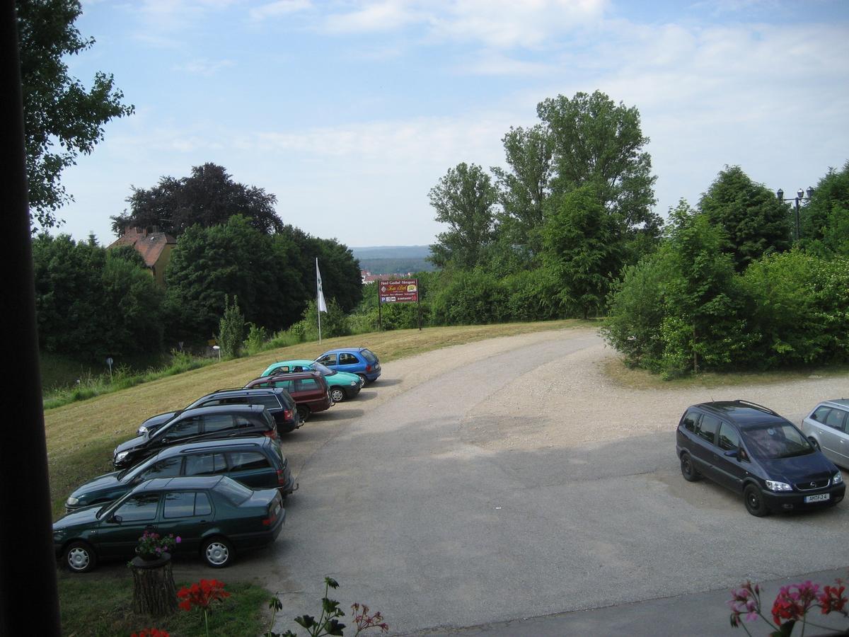 Hotel-Gasthof "Zum Bartl" Sulzbach-Rosenberg Exterior foto